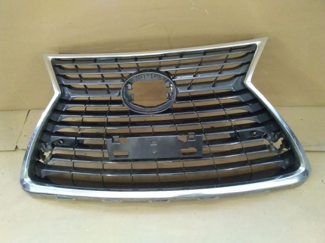 bontott LEXUS NX Hűtőrács