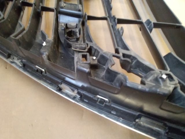 bontott LEXUS NX Hűtőrács