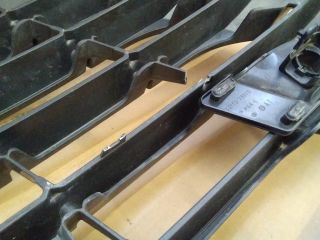 bontott LEXUS NX Hűtőrács