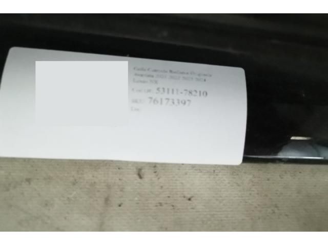 bontott LEXUS NX Hűtőrács