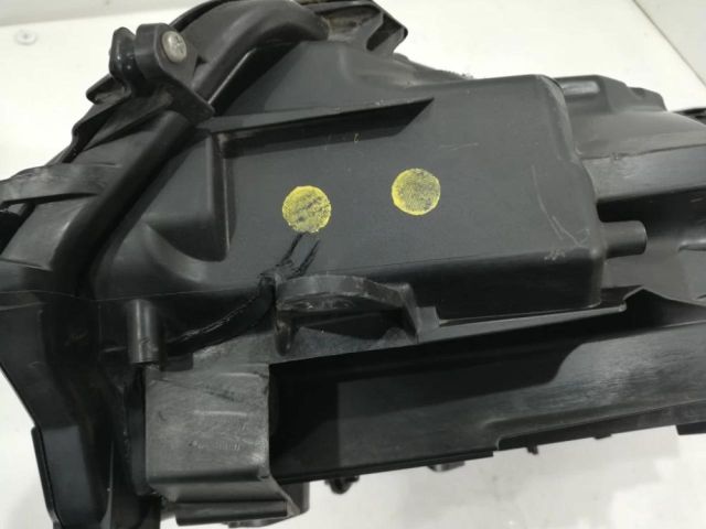 bontott LEXUS NX Jobb Fényszóró