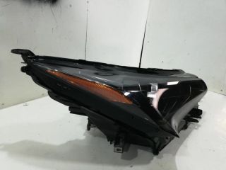 bontott LEXUS NX Jobb Fényszóró