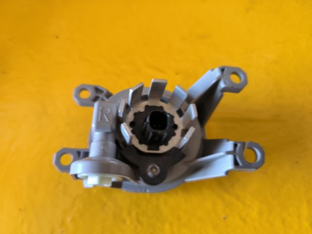 bontott LEXUS NX Jobb Ködfényszóró