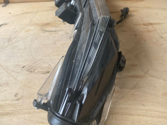 bontott LEXUS NX Jobb Ködfényszóró