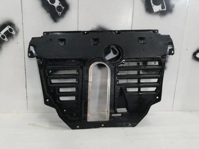 bontott LEXUS NX Kartervédő