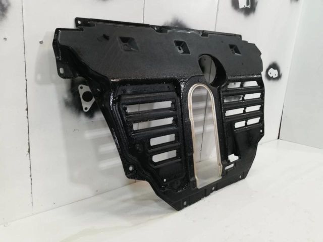 bontott LEXUS NX Kartervédő