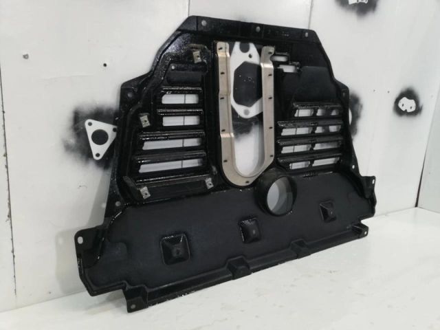 bontott LEXUS NX Kartervédő