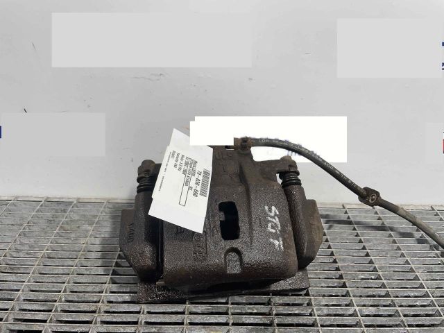 bontott LEXUS RX Bal első Féknyereg Munkahengerrel