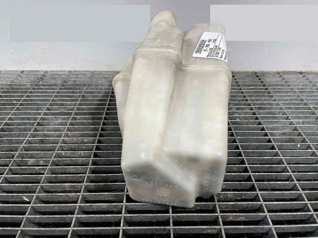 bontott LEXUS RX Kiegyenlítő Tartály