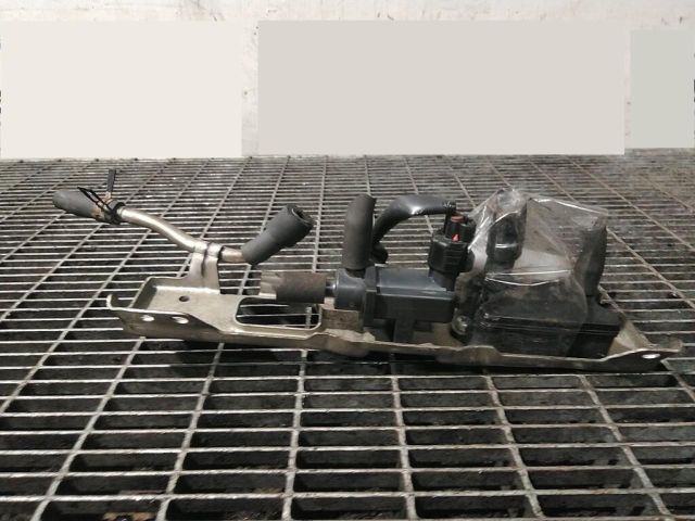 bontott LEXUS RX Lefújószelep