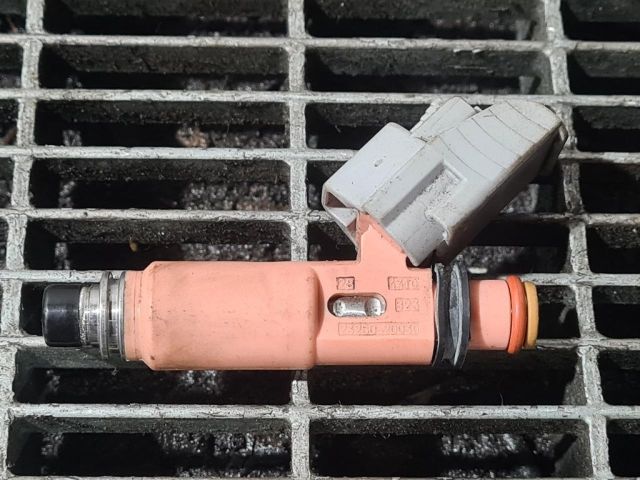 bontott LEXUS RX Porlasztó (1 db)