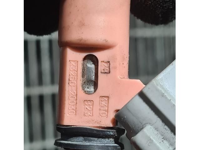 bontott LEXUS RX Porlasztó (1 db)