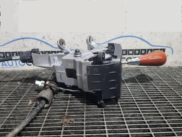 bontott LEXUS RX Váltó Kulissza