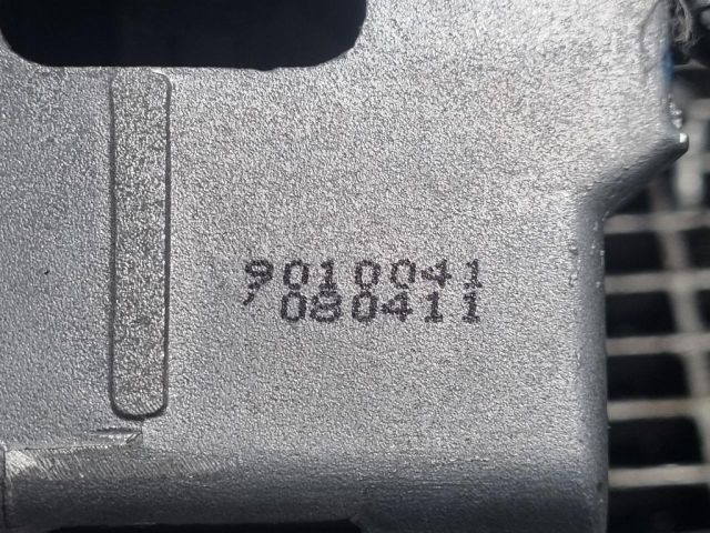 bontott LEXUS RX Váltó Kulissza