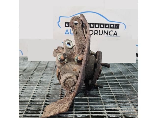 bontott LEXUS RX Jobb első Csonkállvány