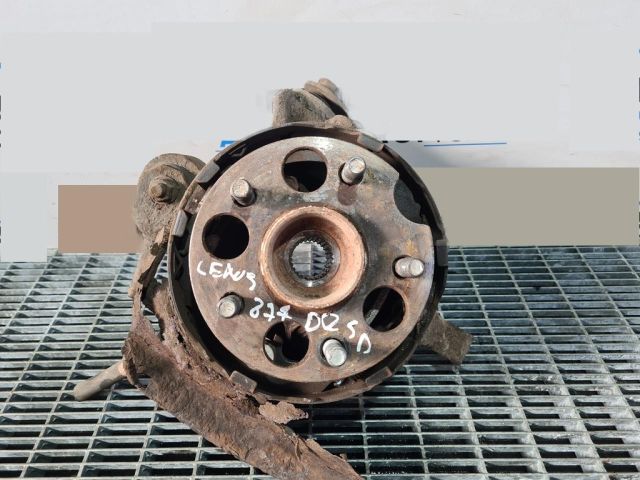 bontott LEXUS RX Jobb hátsó Csonkállvány