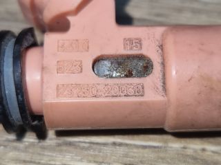 bontott LEXUS RX Porlasztó (1 db)