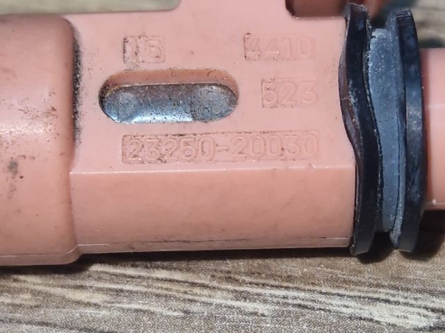 bontott LEXUS RX Porlasztó (1 db)