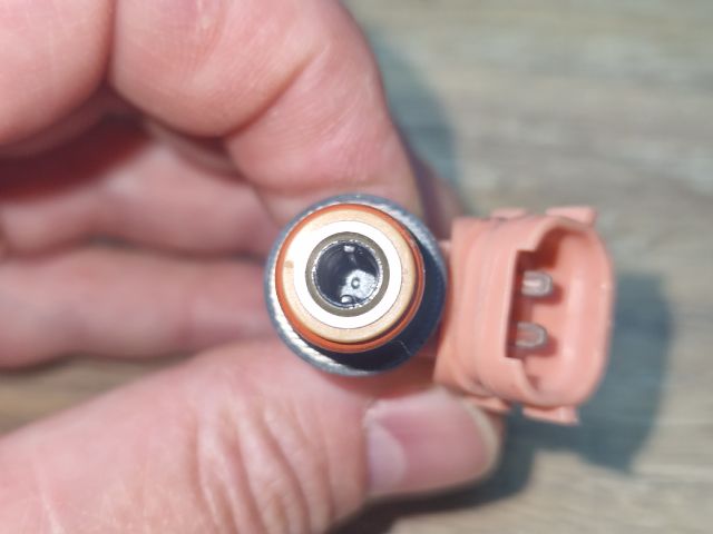 bontott LEXUS RX Porlasztó (1 db)