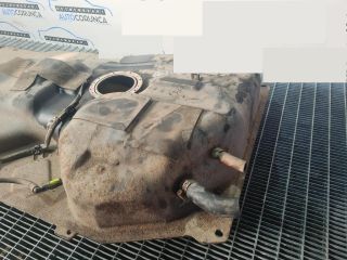 bontott LEXUS RX Tank