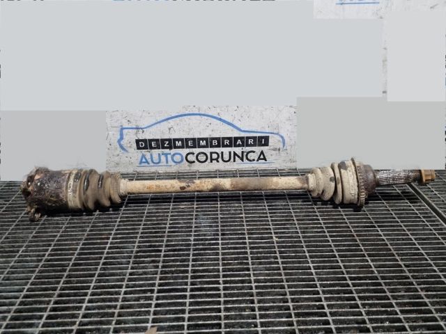 bontott LEXUS RX Bal hátsó Féltengely