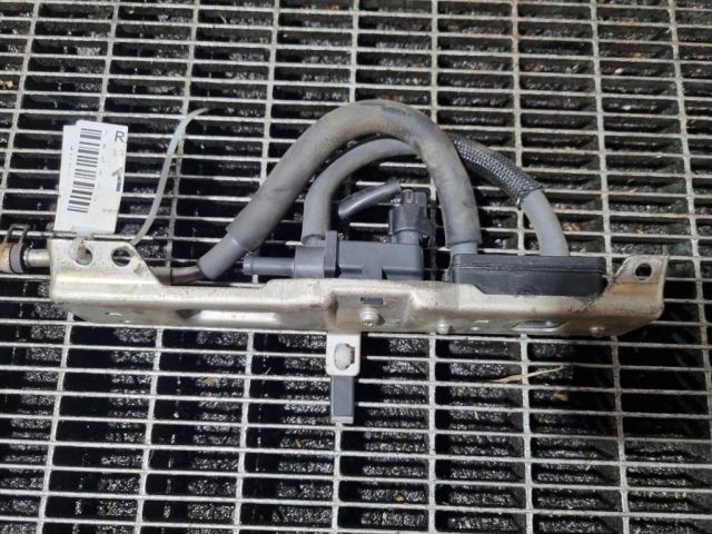 bontott LEXUS RX Lefújószelep