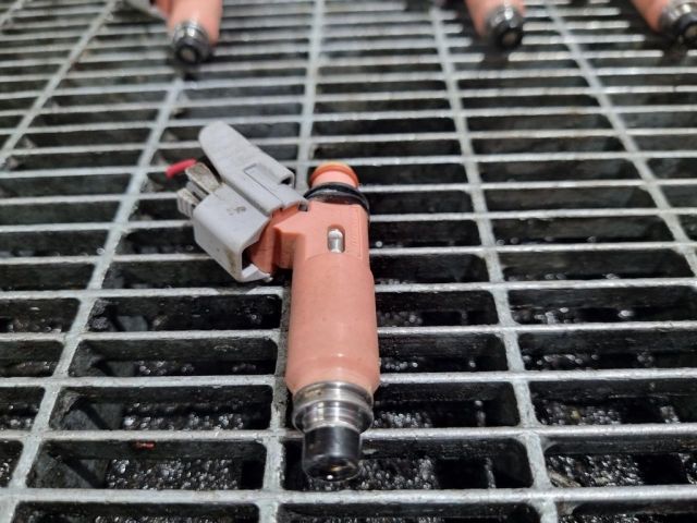 bontott LEXUS RX Porlasztó (1 db)