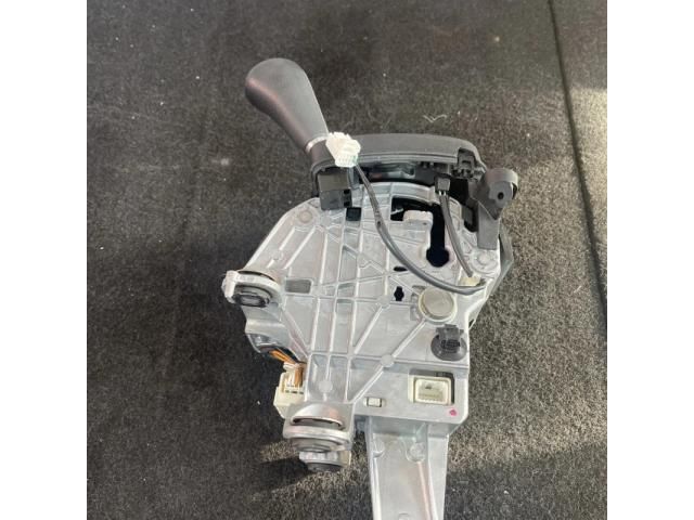 bontott LEXUS RX Váltó Kulissza