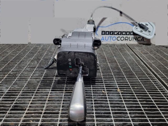 bontott LEXUS RX Váltó Kulissza