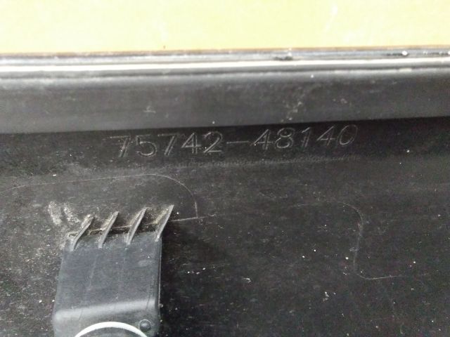 bontott LEXUS RX Bal első Ajtó Díszléc