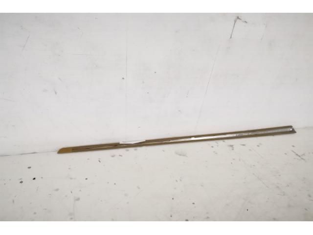 bontott LEXUS RX Bal első Ajtó Díszléc