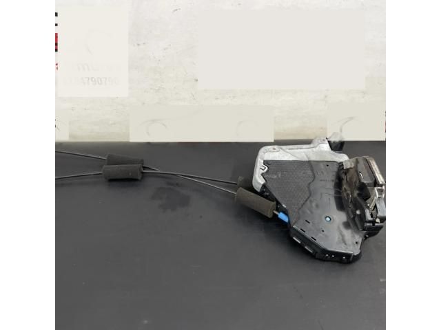 bontott LEXUS RX Bal első Ajtózár