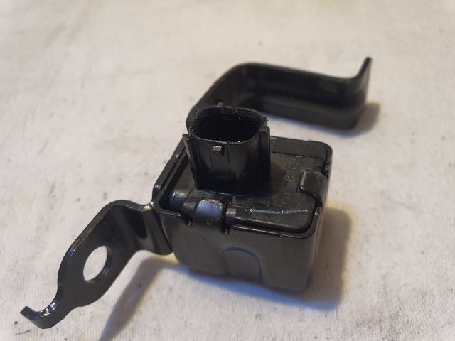 bontott LEXUS RX Bal első Oldal Ütközés Érzékelő