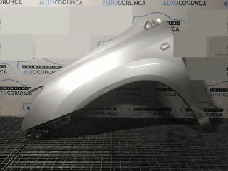 bontott LEXUS RX Bal első Sárvédő