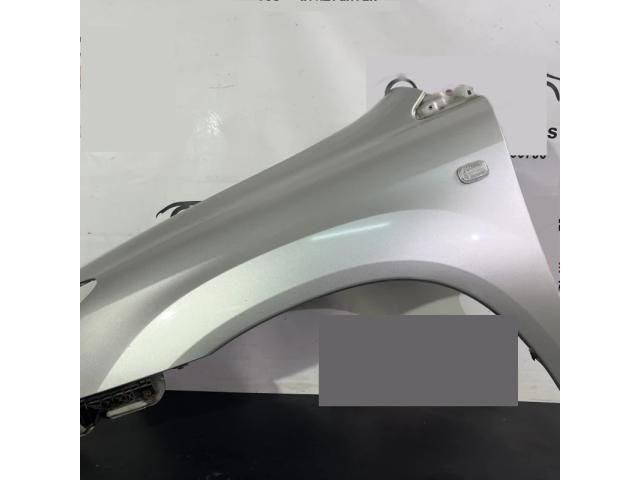 bontott LEXUS RX Bal első Sárvédő