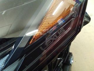 bontott LEXUS RX Bal Fényszóró