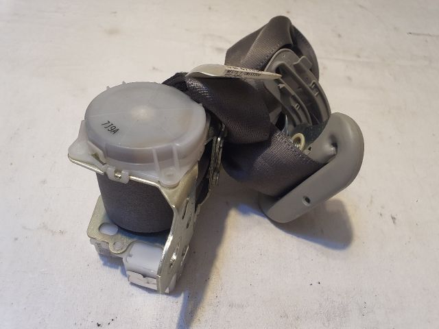 bontott LEXUS RX Bal hátsó Biztonsági Öv