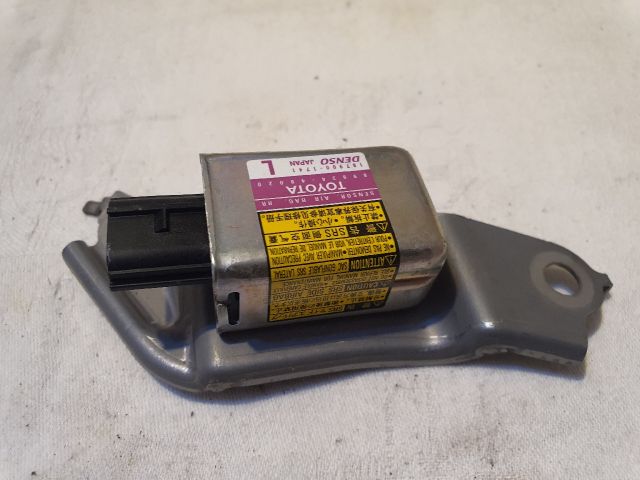 bontott LEXUS RX Bal hátsó Oldal Ütközés Érzékelő