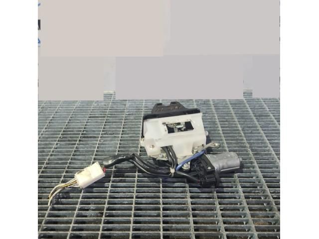 bontott LEXUS RX Csomagtérajtó Zárszerkezet