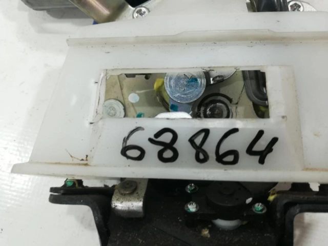 bontott LEXUS RX Csomagtérajtó Zárszerkezet