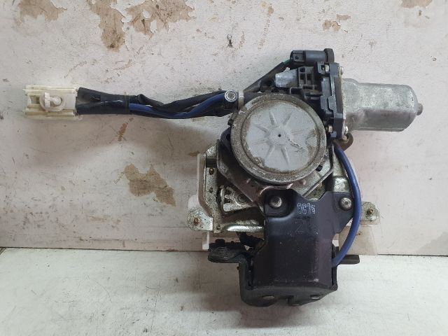 bontott LEXUS RX Csomagtérajtó Zárszerkezet