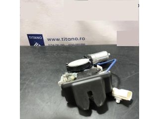 bontott LEXUS RX Csomagtérajtó Zárszerkezet