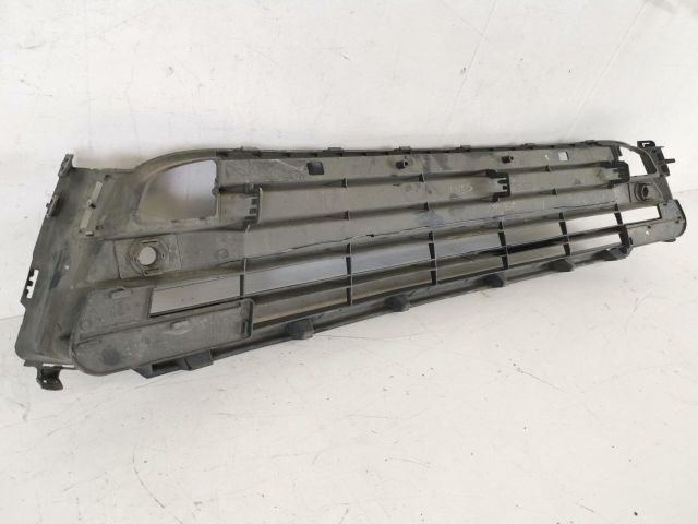 bontott LEXUS RX Első Lökhárító Alsó Középső Díszrács