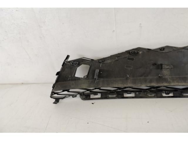 bontott LEXUS RX Első Lökhárító Alsó Középső Díszrács