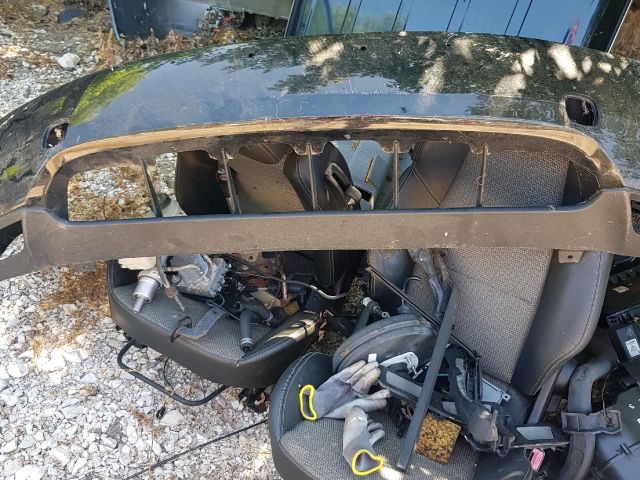 bontott LEXUS RX Első Lökhárító (Üresen)