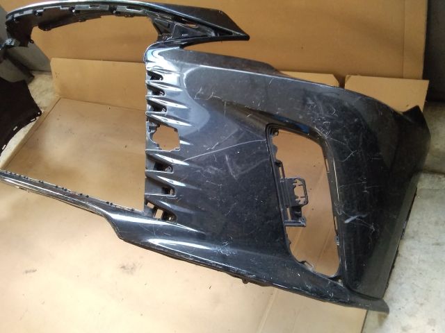 bontott LEXUS RX Első Lökhárító (Üresen)