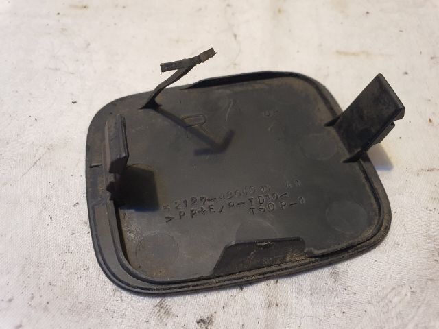 bontott LEXUS RX Első Vonószem Burkolat