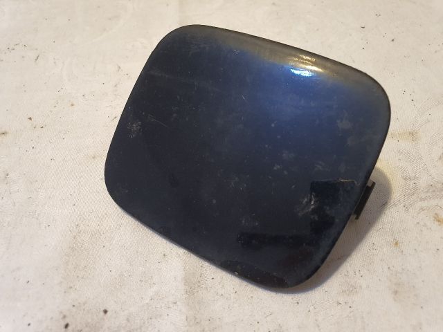 bontott LEXUS RX Első Vonószem Burkolat