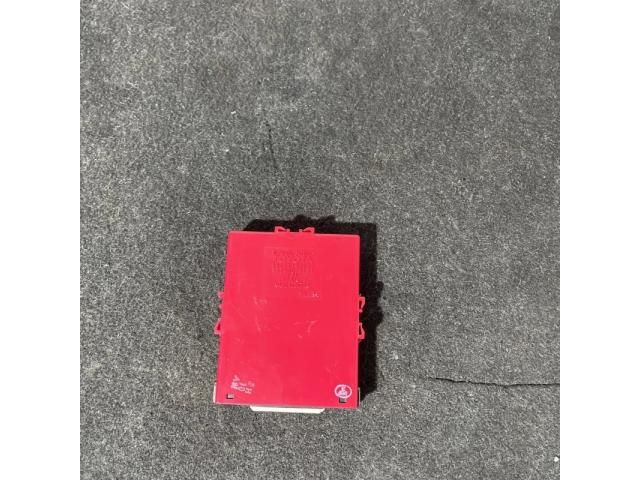 bontott LEXUS RX Gateway Elektronika