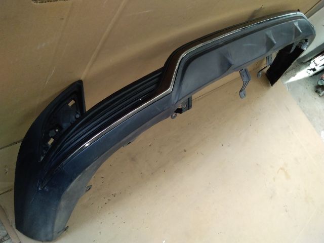 bontott LEXUS RX Hátsó Lökhárító Alsó (Műanyag)